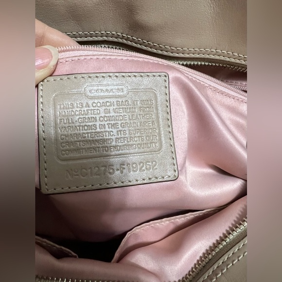 Coach Nude Gallery Tote - Picture 6 of 7